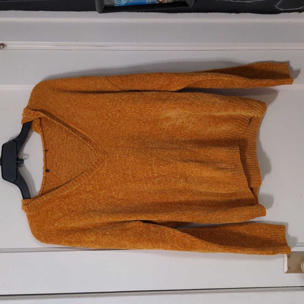 Forever 21 chenille hooded pullover